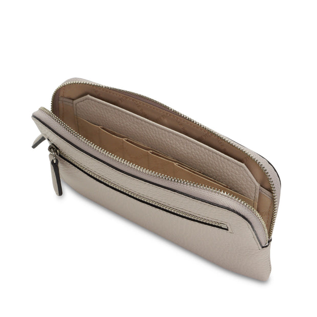 ラウンドファスナー長財布 Comfy 6711