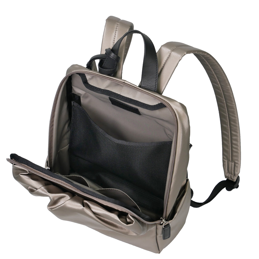 ミドルサイズリュックCheers 4689 – ペレボルサ公式オンラインショップ